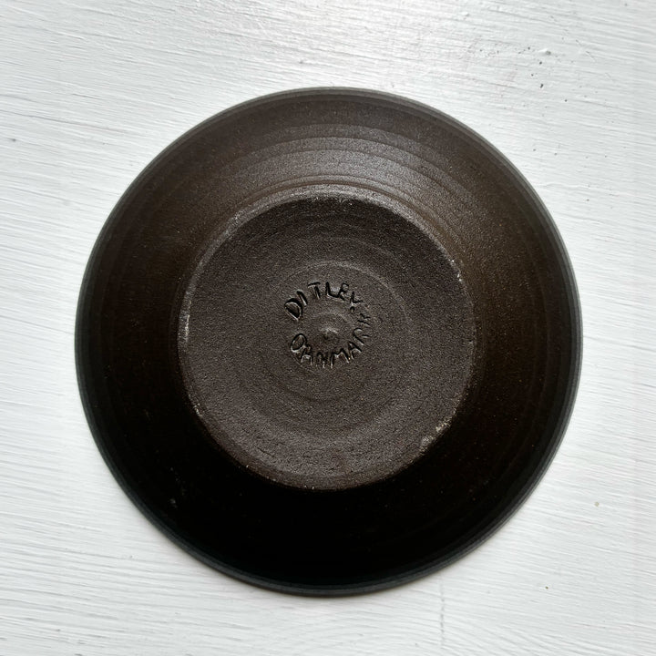 4er-Set Keramiktassen mit Untertasse – Braunrot