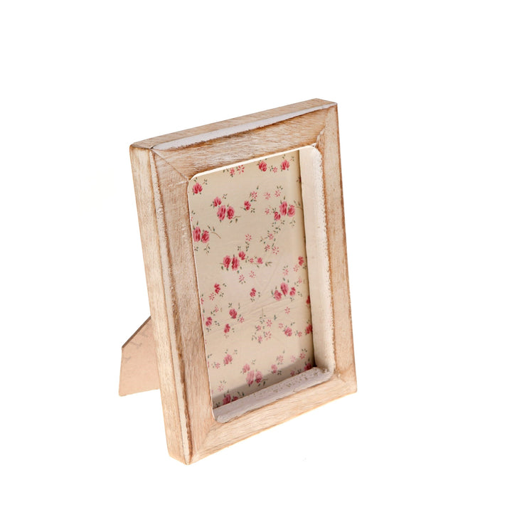 Fotorahmen in hellem Holz zum Aufstellen