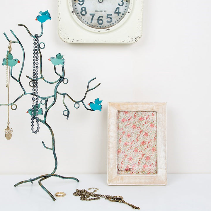 Fotorahmen in hellem Holz zum Aufstellen