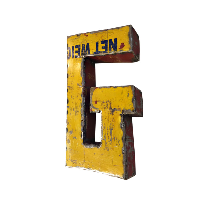 Kleiner Buchstabe aus Upcycled Metall - A bis Z