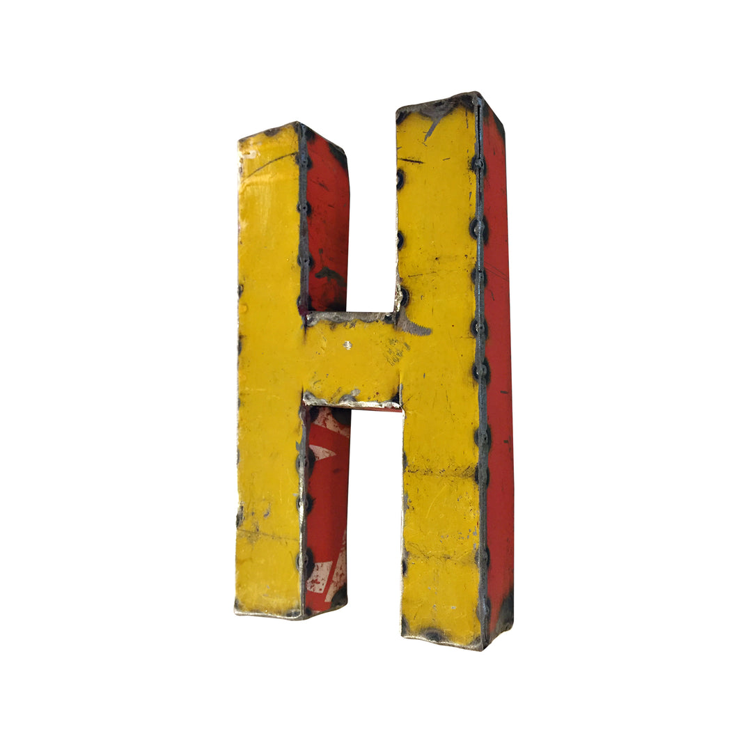 Kleiner Buchstabe aus Upcycled Metall - A bis Z