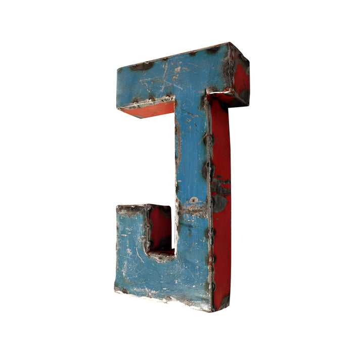 Kleiner Buchstabe aus Upcycled Metall - A bis Z