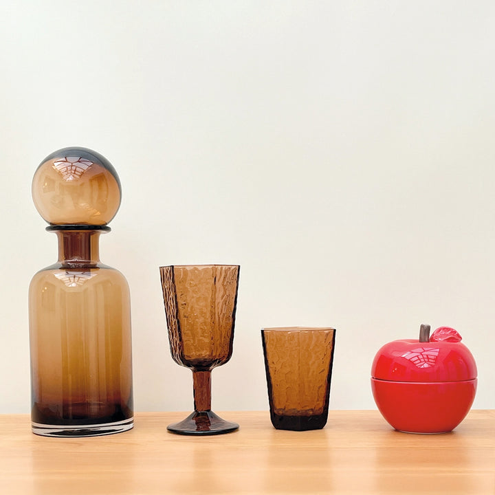 Duftkerze "Amber" in Apfelform mit Deckel - Farbe Rot