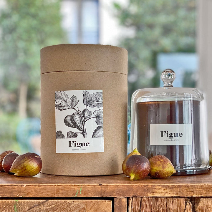 Duftkerze im Glockenglas mit Geschenkverpackung "Holzige Feige"