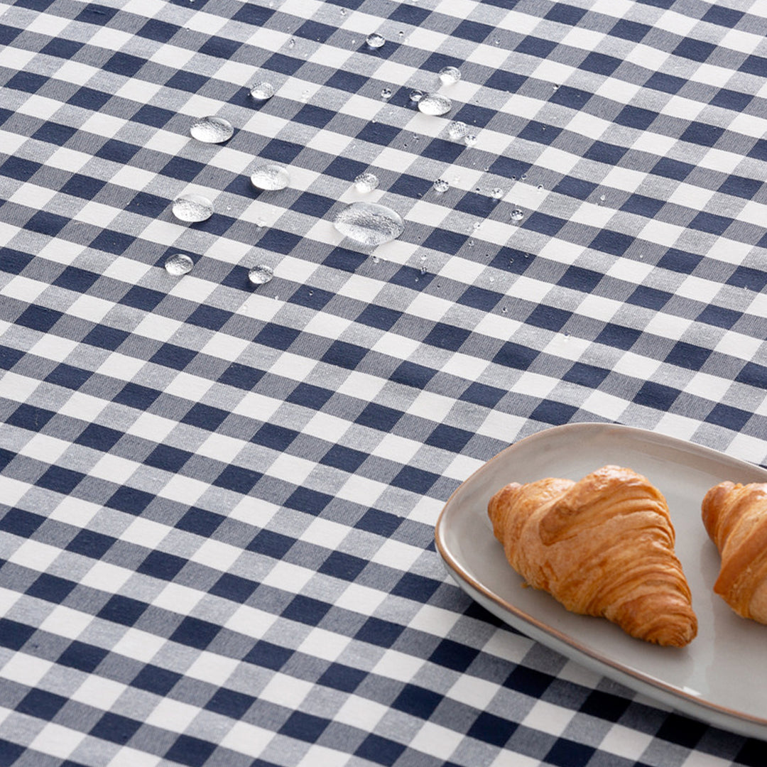 Fleckenabweisende Tischdecke aus Baumwollstoff mit Vichy-Karo - 9 Farben