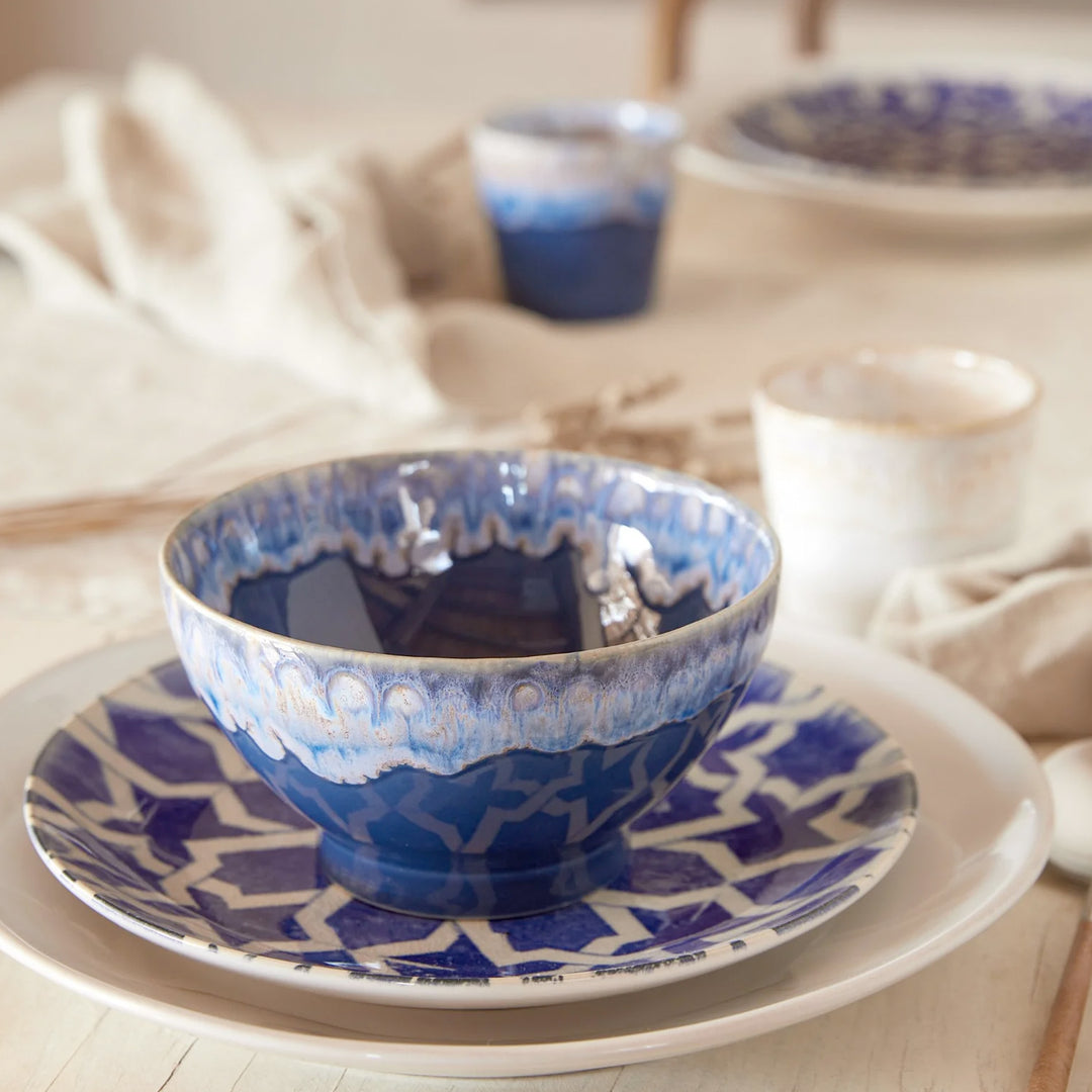 Latte Schalen Geschenkset – 8 Lungo-Becher in einer edlen Holzkiste
  - Blau