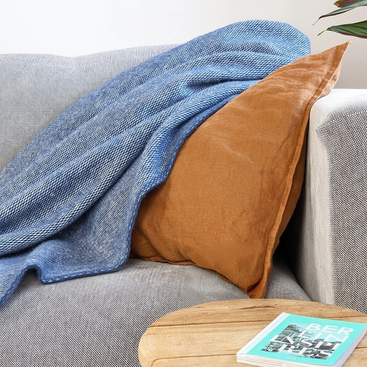 Pickstitch Plum Wolldecke in Hellblau | 100 % Wolle | 130 x 170 cm