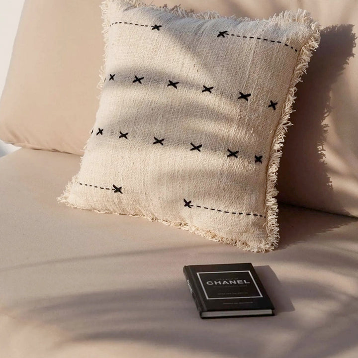 Boho-Kissenbezug - Natur mit schwarzem Muster