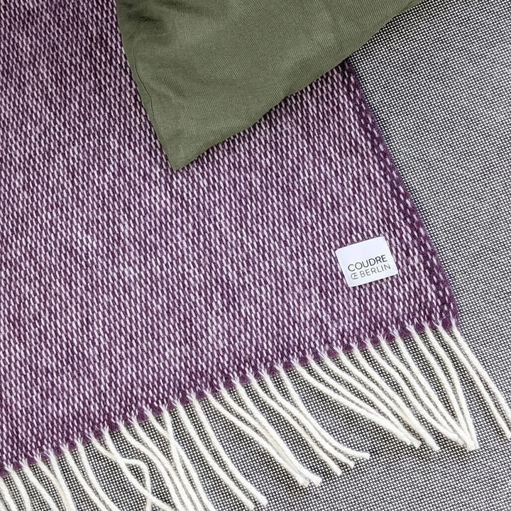 Pickstitch Plum Wolldecke in Lila | 100 % Wolle | 130 x 170 cm