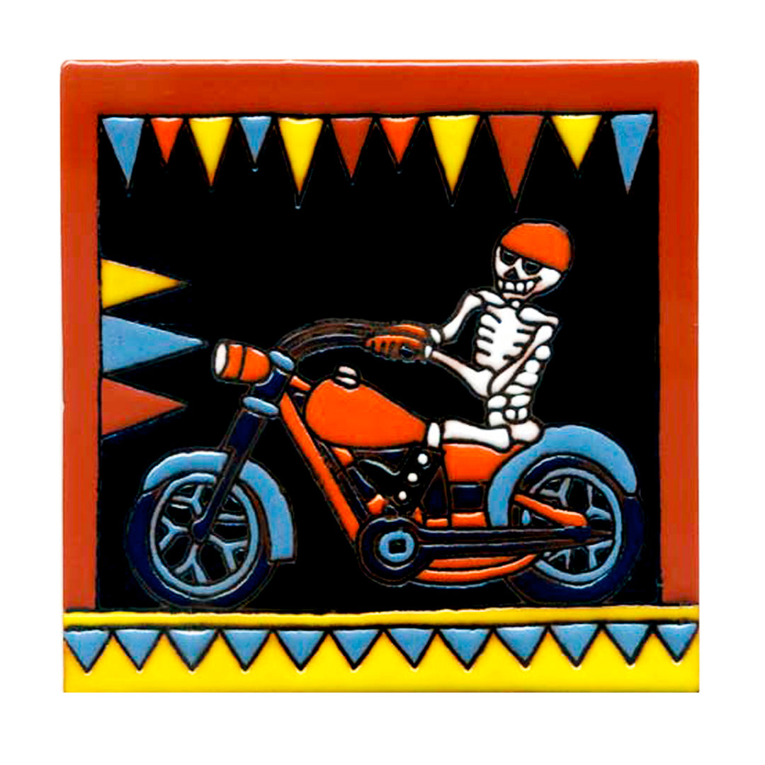 15 x 15 cm Fliese mit Relief  „Día de los Muertos“ – Motorradfahrer