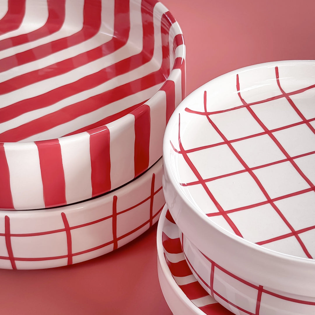 Stilvolle gestreifte Design-Schüssel - Rot-Weiß