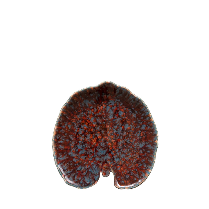 Wunderschöner, dunkelroter Teller in Blattform