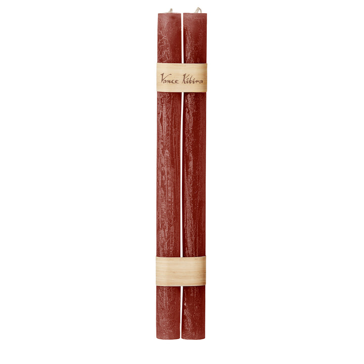 Stabkerzenpaar von Vance Kitira in sanftem Melon White, leicht strukturierte Oberfläche, 31 cm hoch