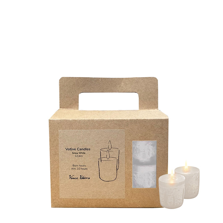 Geschenkbox mit 12 Votivkerzen in der Farbe Melon White